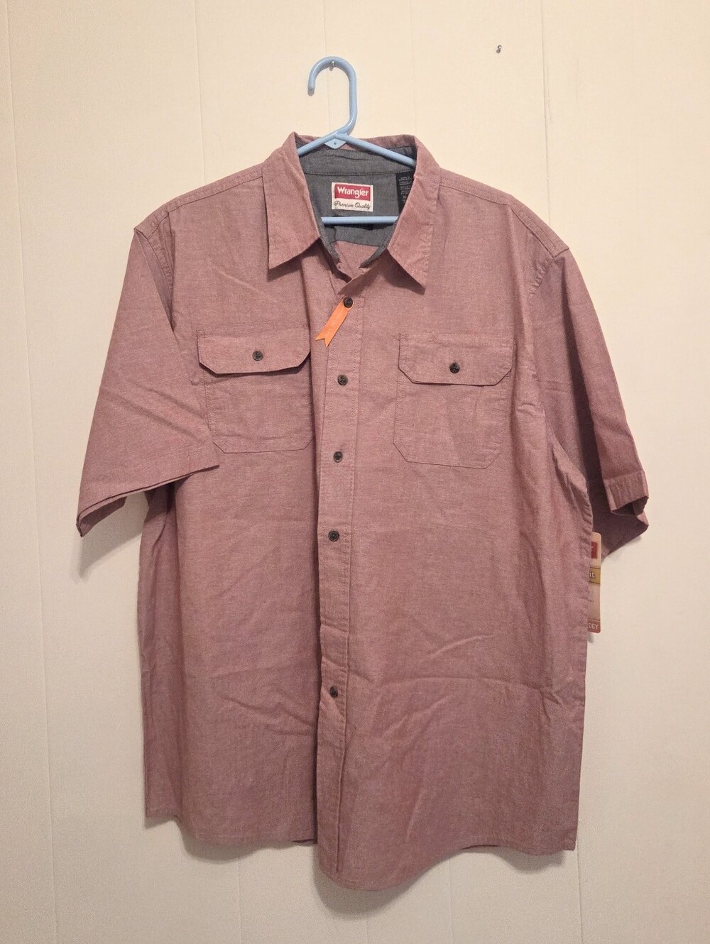 Wrangler Short Sleeve Button-Down Shirt Relaxed Fit Flex Technology